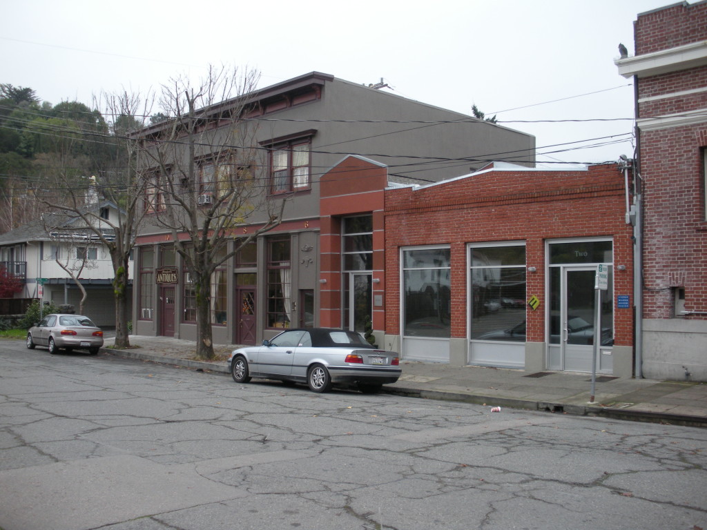 Bank Street, 2010