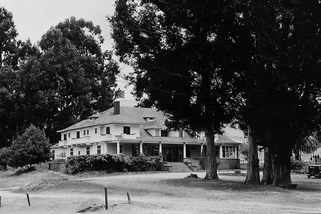 Hotaling Mansion being used as the Sleepy Hollow Golf Course Clubhouse, 1930s